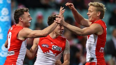 Sydney Swans defeat Western Bulldogs by 53 points to boost AFL finals chances