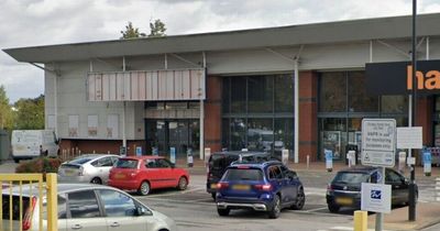 New gym opens its doors to customers at Chilwell Retail Park and it's open 24 hours a day