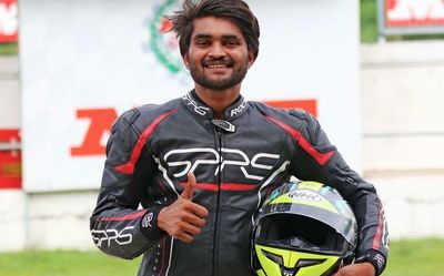 Sarvesh takes Novice category pole