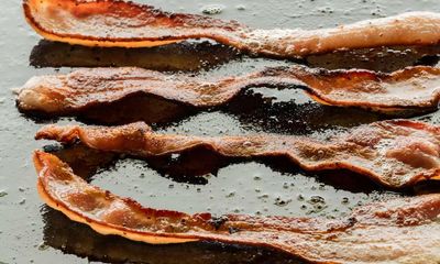 Nitrites in bacon: MPs and scientists call for UK ban over cancer fears