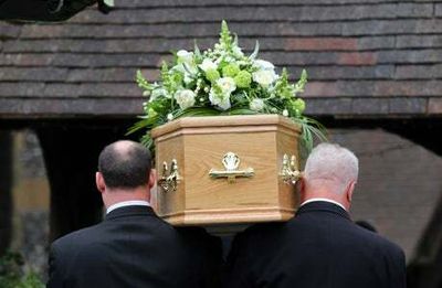 Mourners at funeral fined more than £10,000 under Covid lockdown laws