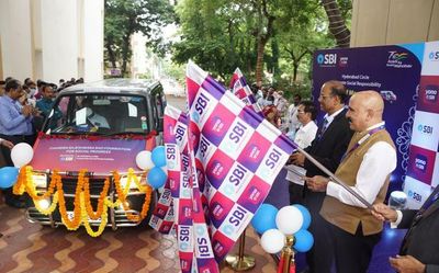 SBI donates van to CR Foundation