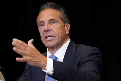 Report: Cuomo wrongly used state resources to promote book