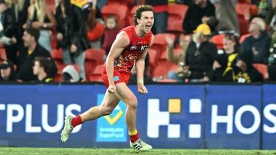 Gold Coast Suns pip Richmond after the siren for thrilling AFL win as Fremantle, Collingwood, Port Adelaide enjoy victories