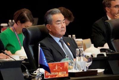 Chinese minister hopes ties with Canada can get back on track