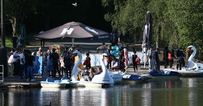 Hour-by-hour Greater Manchester weather forecast as parents warned to keep kids out of sun