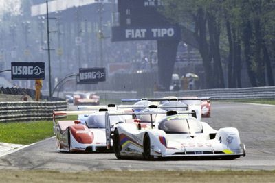 Archive: The dramatic ending to Toyota and Peugeot's last Monza showdown