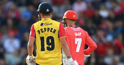 Cricket fans delighted as Salt and Pepper dismiss each other in T20 Blast quarter-final