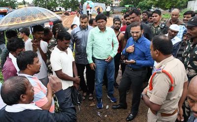 Heavy rains pound north Telangana