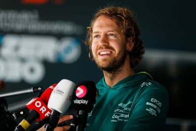 Vettel fined €25,000 for leaving F1 drivers' meeting early