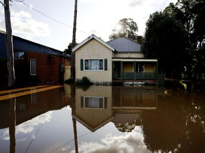 Only 5000 remain under evacuation orders