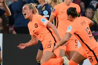 Netherlands rally to hold Sweden in clash of Euro 2022 contenders