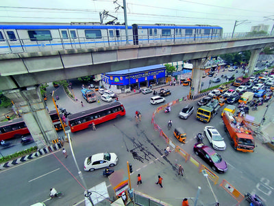 Chennai: Traffic changes hit road-users at Anna Arch, Vadapalani
