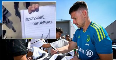 Aaron Ramsey accidentally signs Juventus 'contract termination' after brutal fans' trick