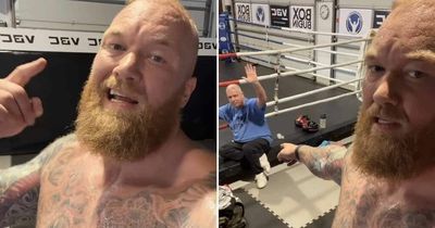 Thor Bjornsson resumes boxing training and calls out “afraid” Tyson Fury