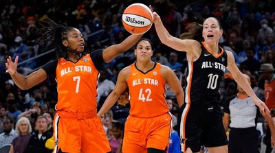 Look: WNBA Stars Wear Griner’s No. 42 in Second Half of ASG