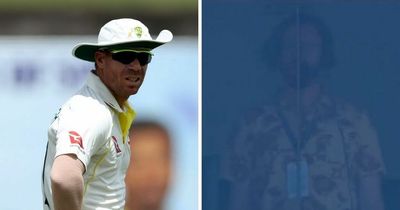 David Warner uses stump mic to tell journalist to sit down as Sri Lanka batters complain