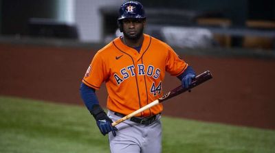 Astros Place Yordan Álvarez on Injured List With Hand Inflammation