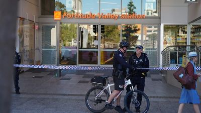 Man charged with murder after man dies near Fortitude Valley train station following 'confrontation'