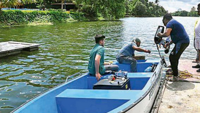 Kolkata: fourth speedboat trial in 10 days by Lake rowing clubs