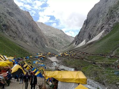 Amarnath Yatra resumes; 4,026 pilgrims leave Jammu for base camps