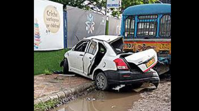 West Bengal: App cab driver killed in accident