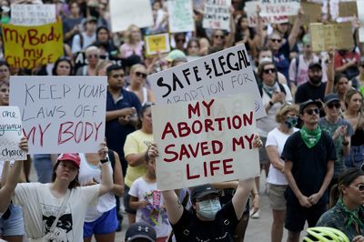 As states ban abortion, the Texas bounty law offers a way to survive legal challenges