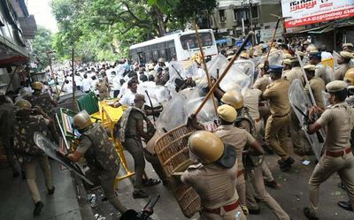 Violence erupts near AIADMK party headquarters before general council meeting