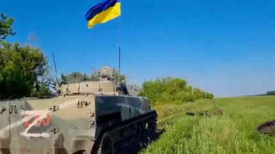 Russian Fighting Vehicle Now Flies Ukraine Flag After Being Captured By Brave Reserve Troops