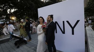Couples Derailed by Virus Get Mass ‘Re-Wedding’ in New York