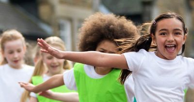 School axes uniforms to help kids survive heatwave as letter pleads with parents