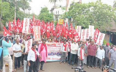 Andhra Pradesh: Set up ITDA in Srikakulam district, demands CPI(M)