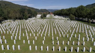 Dutch give "deepest apologies" for role in 1995 Srebrenica genocide