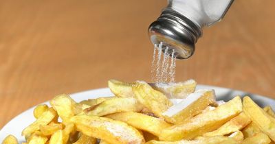 Having extra salt with dinner is linked to higher risk of premature death, says new study