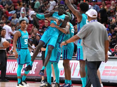 JT Thor, Hornets outlast the Lakers in double overtime victory