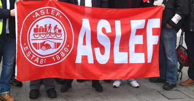 Eight train companies vote for further strike action