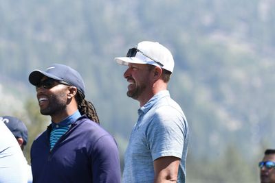 LOOK: Larry Fitzgerald golfing, interacting with fans at American Century Championship