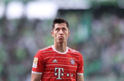 Chelsea and PSG enter race for Robert Lewandowski as Barcelona move stalls