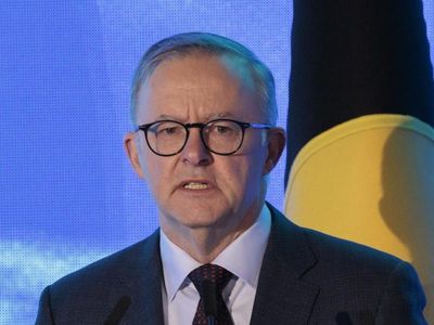 PM defends end to pandemic leave payments