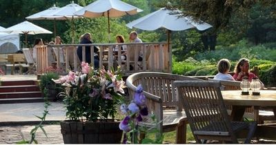 Beeses riverside bar opening times and how to get there