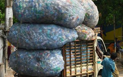 AMC collects ₹80,000 penalty on single-use plastic