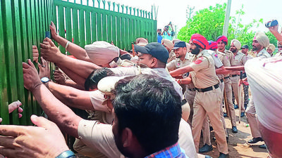Punjab: Former MLA Balbir Singh Sidhu stops his NGO land takeover