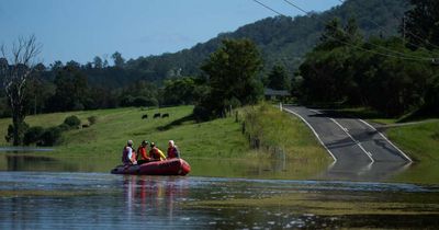 Roads start to reopen as river levels at Maitland fall below the minor flood level