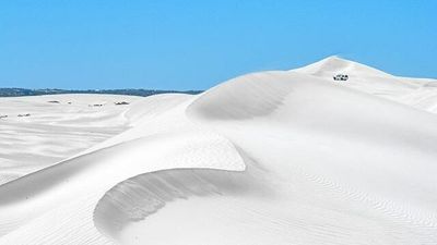Lancelin sand dune accidents lead Shire of Gingin to ask WA government to take over area