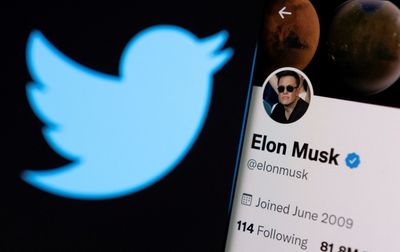 Twitter fires back at Musk