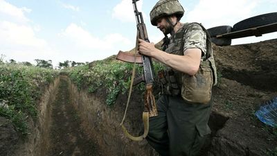 Ukraine says five fighters rescued from Kherson in 'special operation'