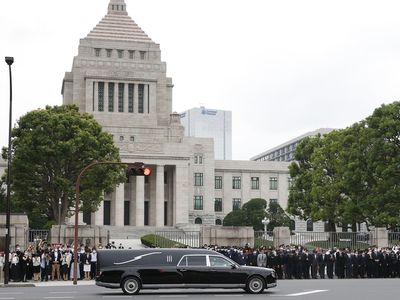 Japanese people say their final goodbyes to former leader Shinzo Abe at his funeral