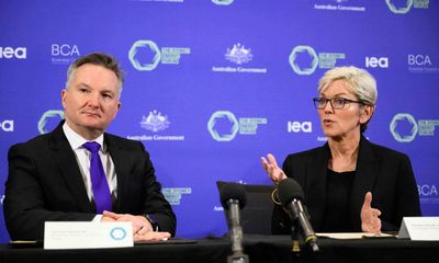 Breaking from China’s clean energy dominance ‘imperative’, US and Australia say after new climate tech deal