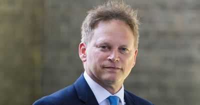 Grant Shapps pulls out of Tory leadership race to back Rishi Sunak in first casualty