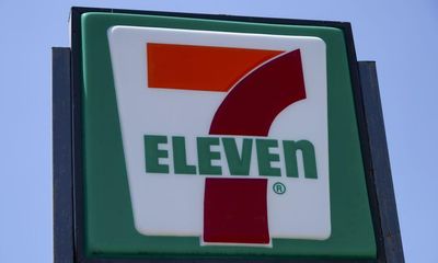 Two killed in shootings at four 7-Eleven stores in southern California